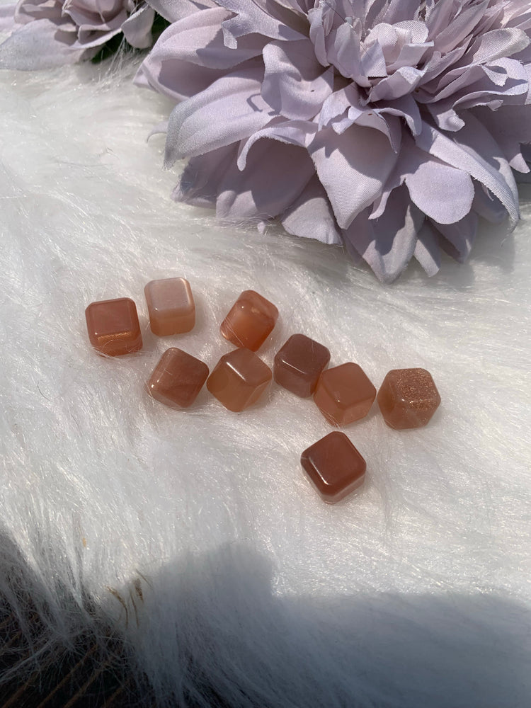 Sunstone mini cube