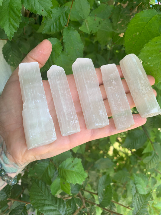 Selenite Raw Stick