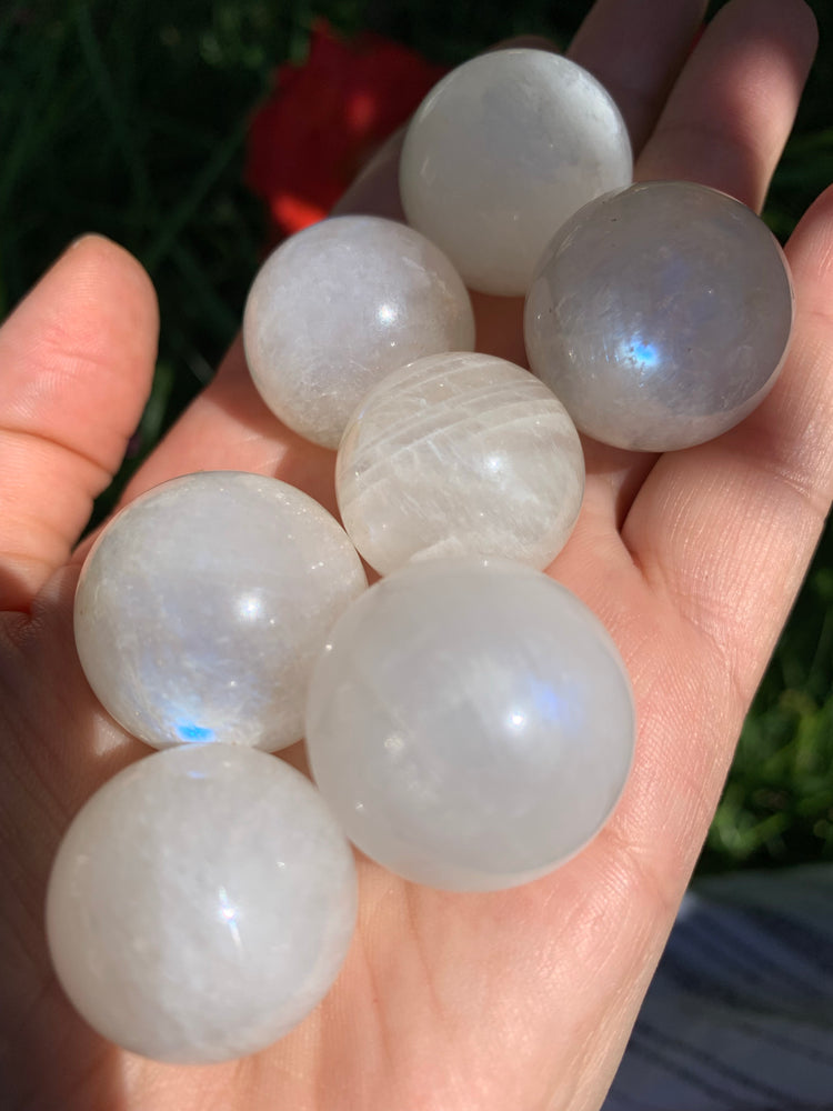 Moonstone small sphere