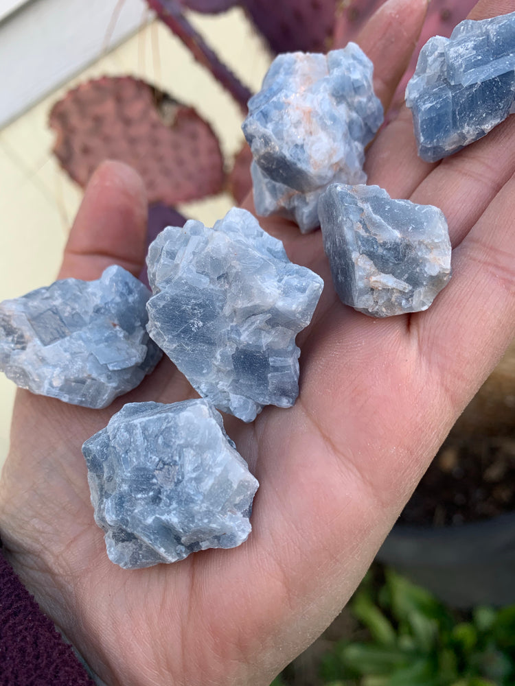 Blue calcite raw chunk