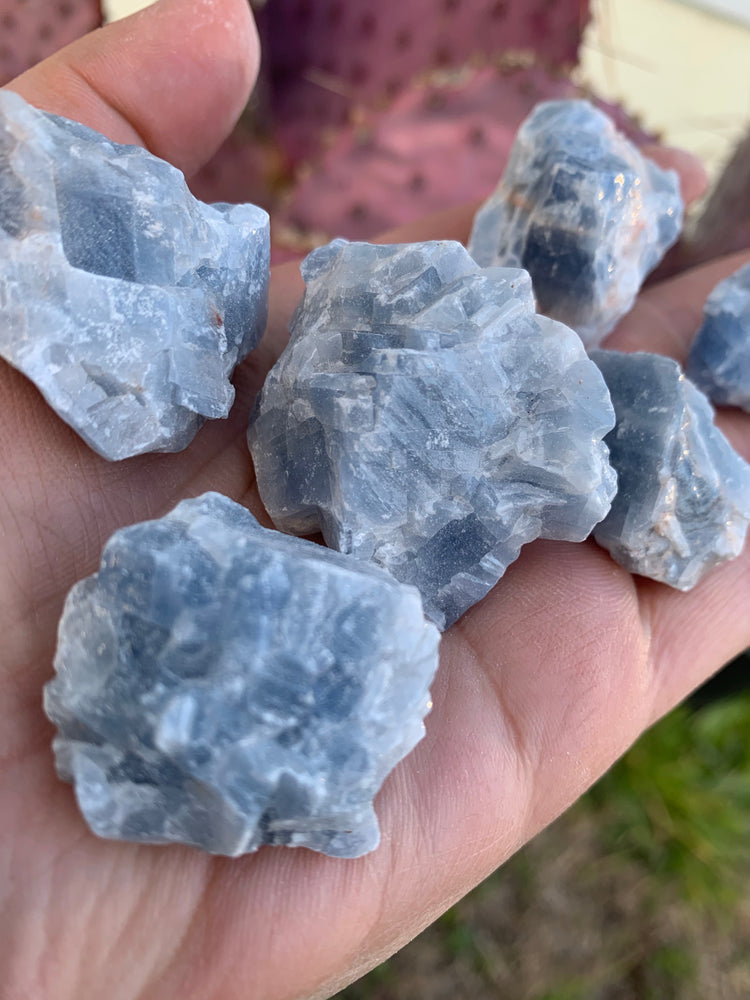 Blue calcite raw chunk