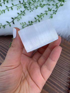 Selenite chunk